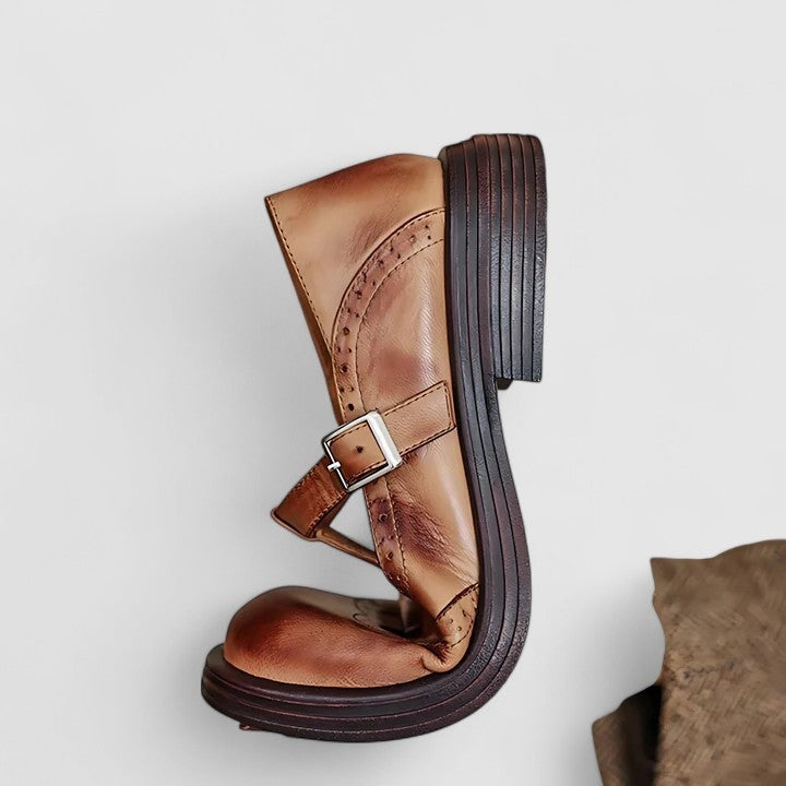 Carla | Zapatos Mary Jane de Cuero Mujer Estilo Brogue Hebilla