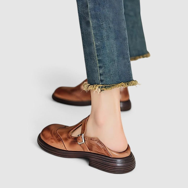 Carla | Zapatos Mary Jane de Cuero Mujer Estilo Brogue Hebilla