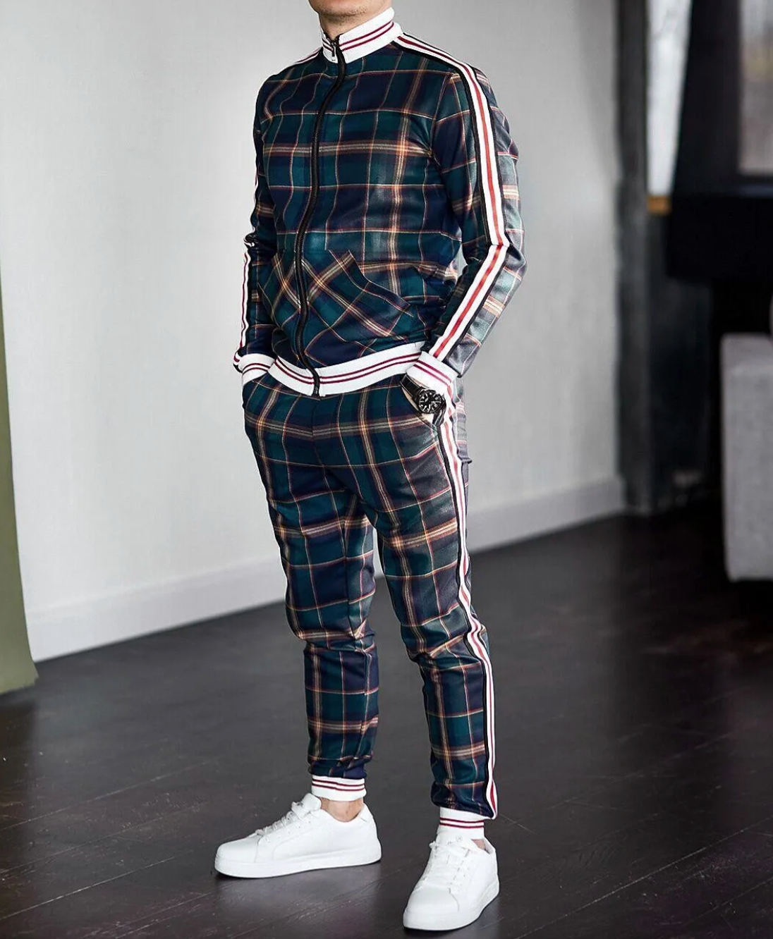 Pedro | Conjunto Deportivo Hombre Estampado de Cuadros Franjas Laterales