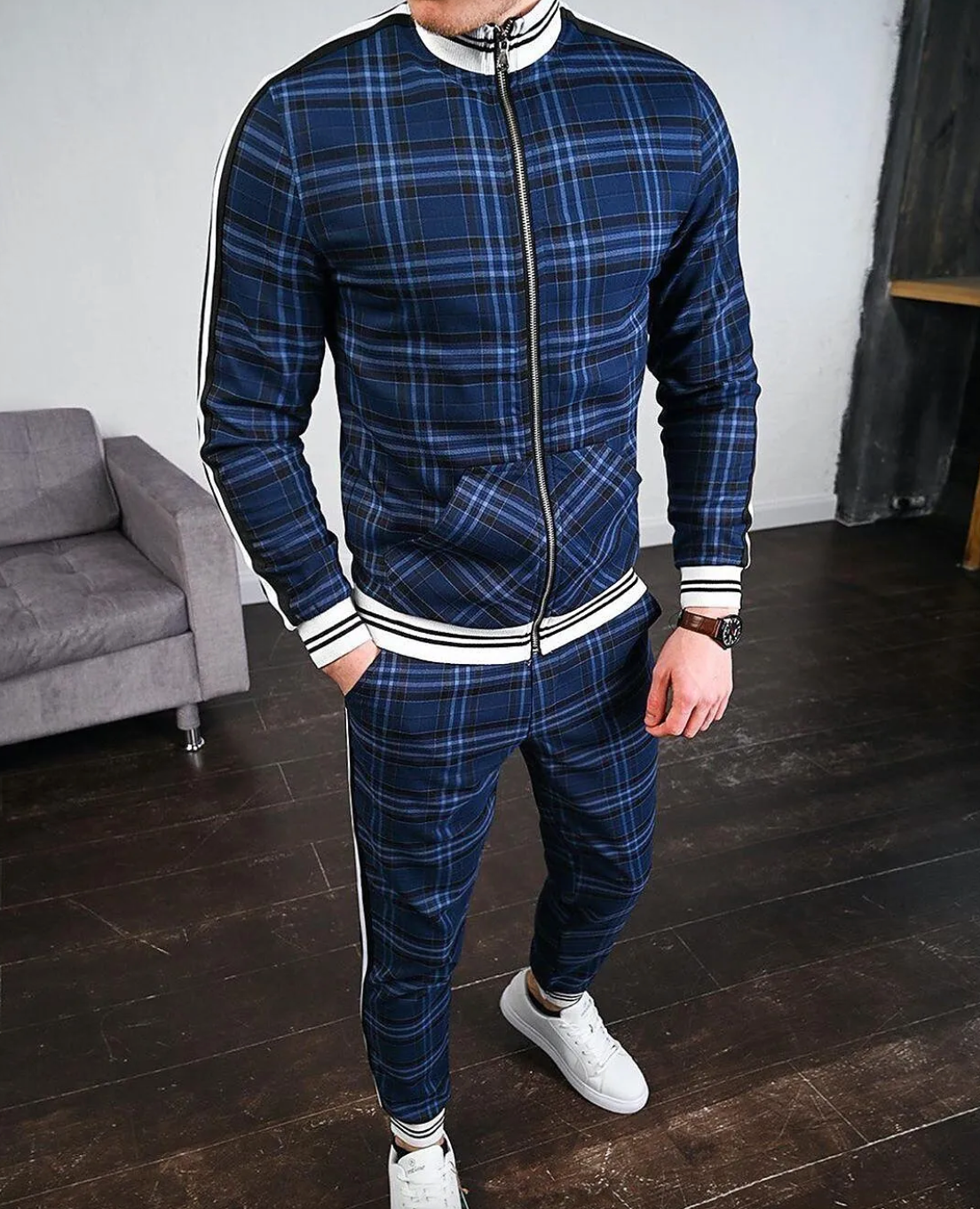 Pedro | Conjunto Deportivo Hombre Estampado de Cuadros Franjas Laterales